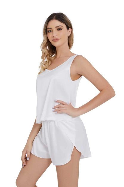 Women's ultra-soft pajama set U-neck top and shorts